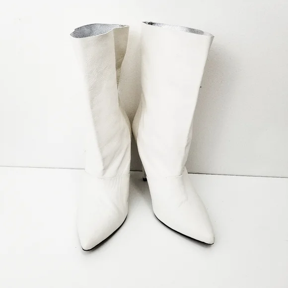 SOLD - Picture 3 of 16